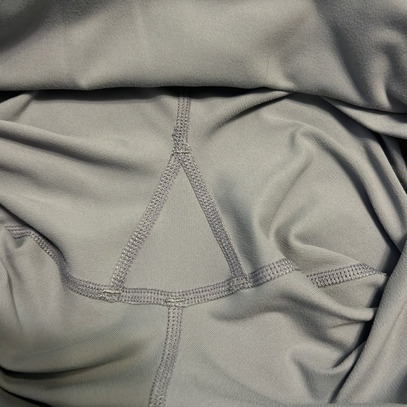 Fabletics PureLuxe High-Waisted Flare Leggings, Raincloud, Sz. M, EUC - Picture 10 of 13